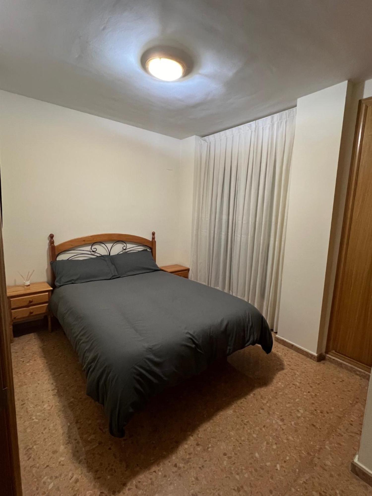 バレンシアHabitacion Doble Con Bano Privadoアパートメント エクステリア 写真